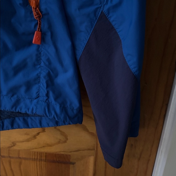 Montbell Light Shell jacket - Picture 8 of 10